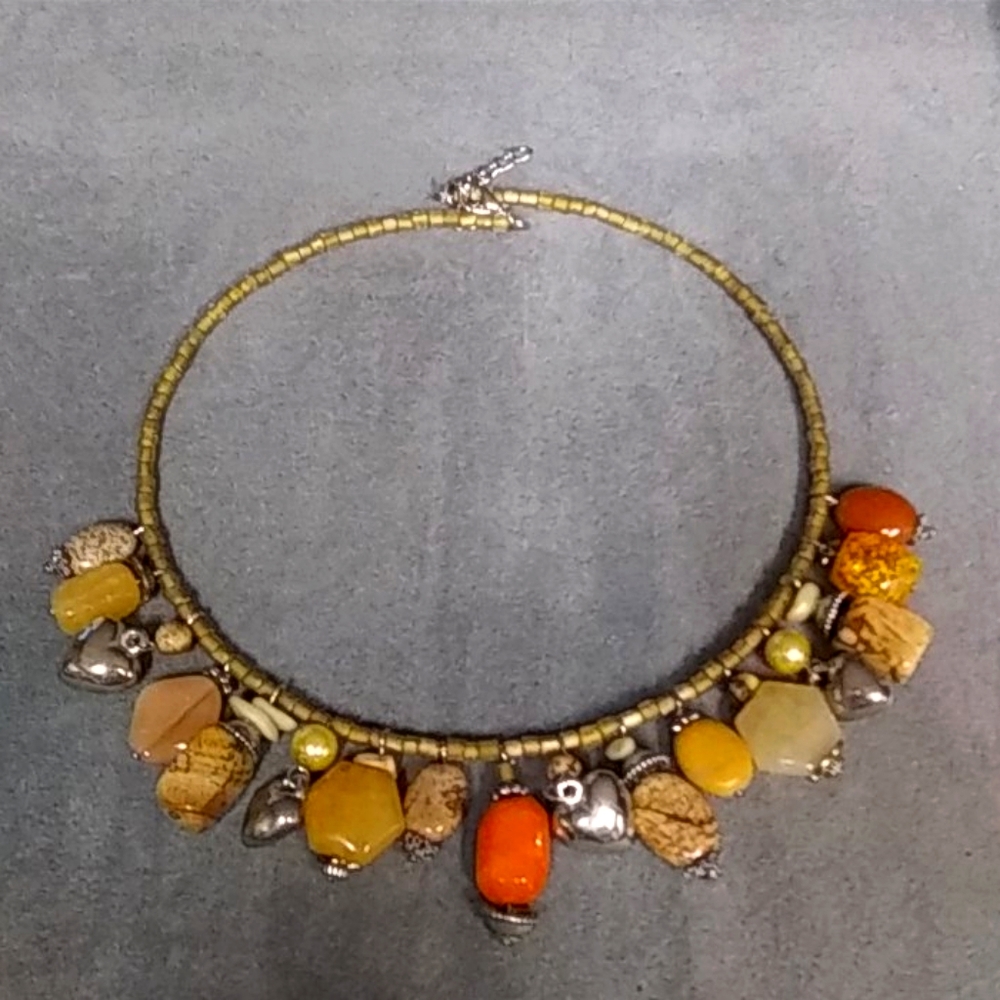 💛💛Bead & Semi Precious Stone Choker Necklace
